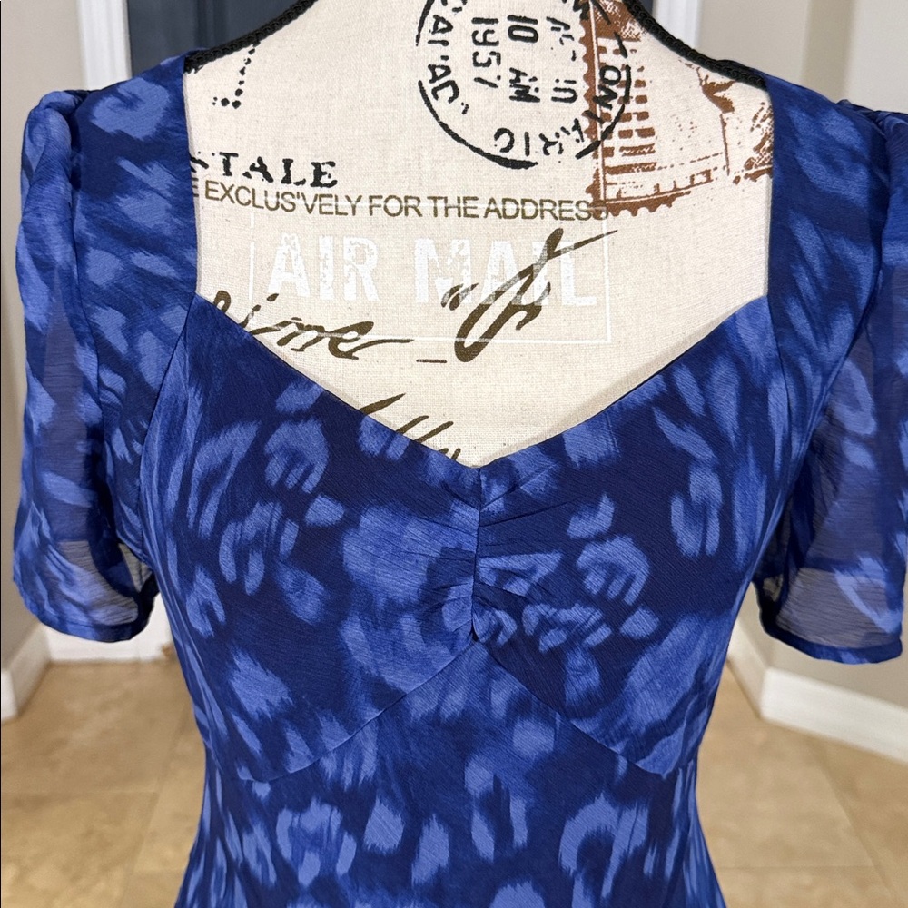 DKNY Elegant Blue Leopard Print Dress 2 - Picture 4 of 11